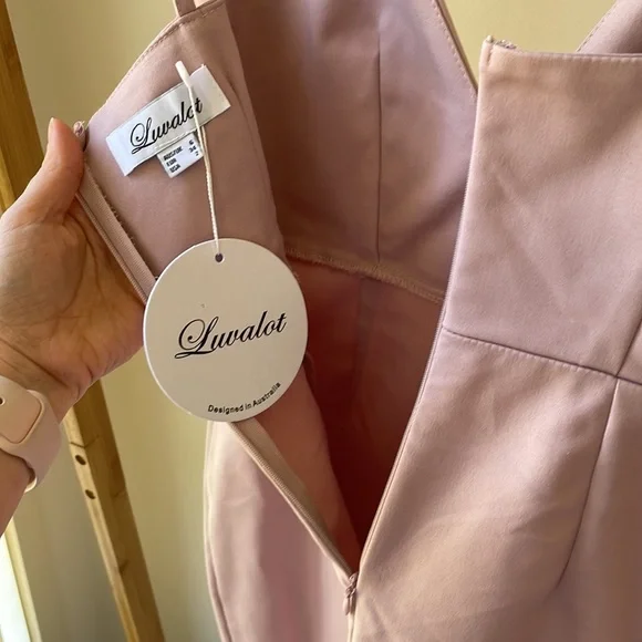 🎉HOST PICK🎉 NWT LUVALOT Bodycon Dusty Pink Mini-Dress SIZE 6 $40 (RRP $70)💛. - Picture 3 of 5